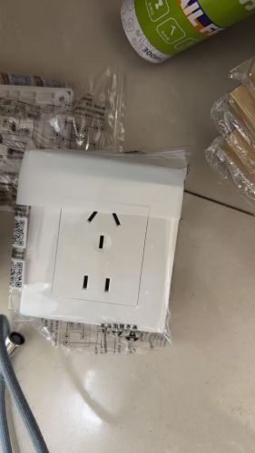 墻壁插座
